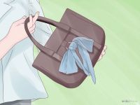 670px-tie-a-scarf-on-a-handbag-step-5.jpg