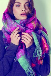 oversized-scarf-winter-look.jpg