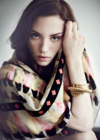 womens-scarves-in-spring-summer-2014-lookbook-of-alva-norge-10.jpg